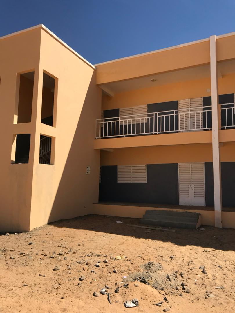 Salles de classe et structures à Amdjaras
